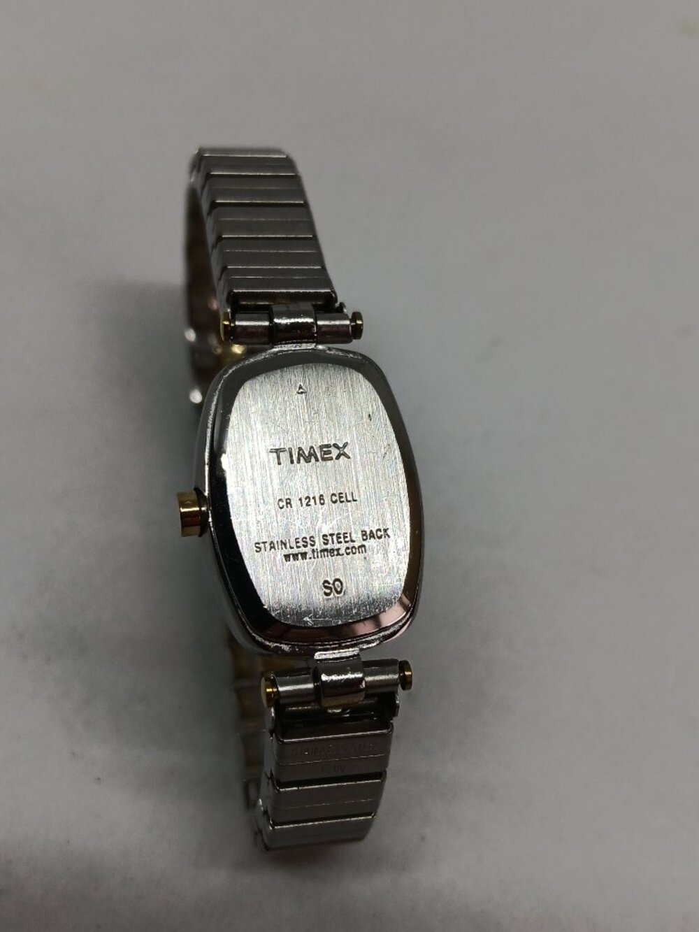 Timex T2M474 Women's 18mm x 24 mm Two Tone Flex Band Indiglo Watch NEW BATT - Picture 8 of 11
